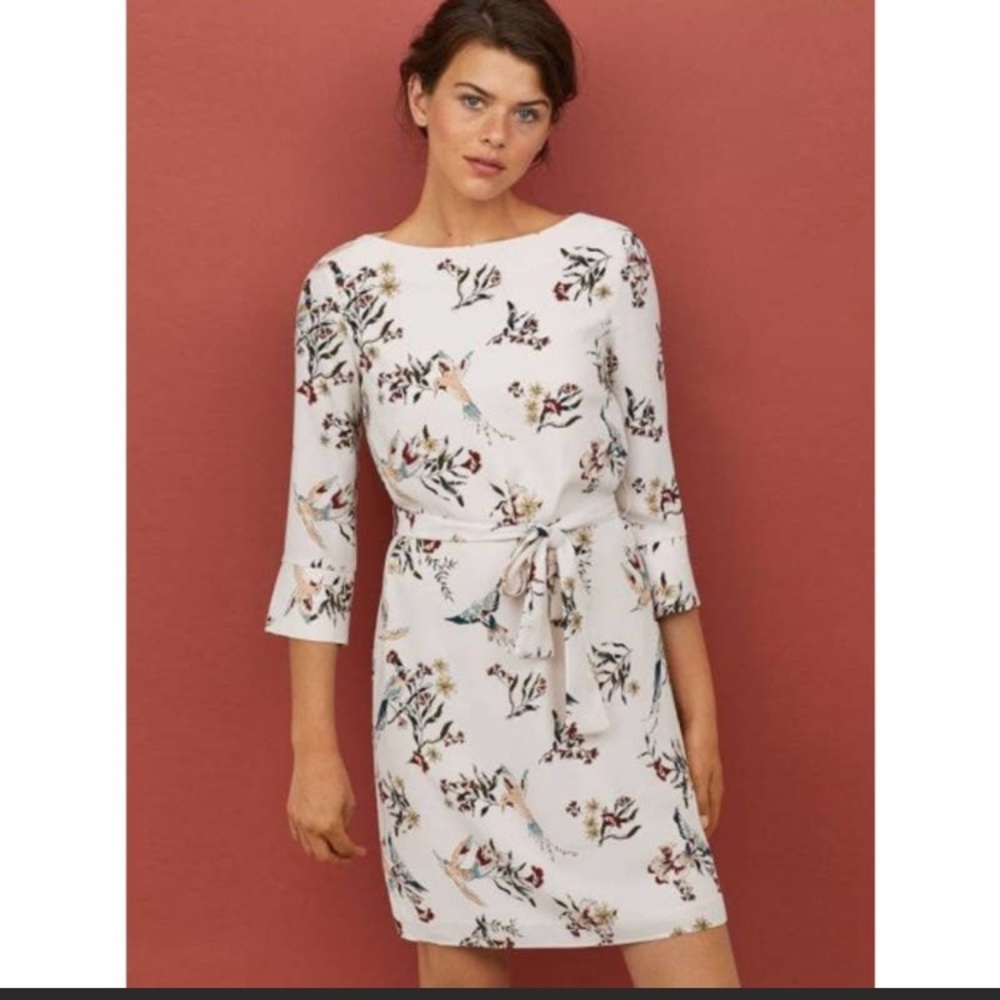 H&M Floral Bird Sheath Dress Size 6 Cream Like New Small Flowers EUC H & M Lined